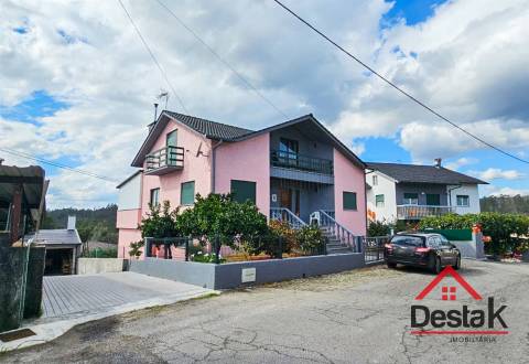 Moradia T4 para arrendamento em Sobral de Pinho, São Pedro do Sul