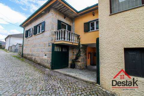 Moradia V3 para venda em, Rio De Mel, São Pedro Do Sul!