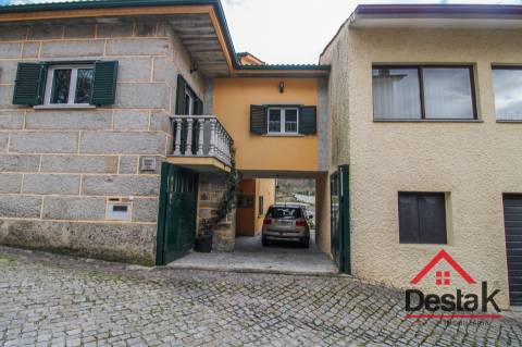 Moradia V3 para venda em, Rio De Mel, São Pedro Do Sul!