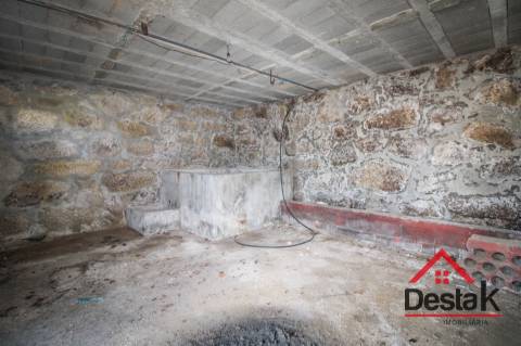 Moradia T3 Isolada para venda, em Ervilhal do Sul