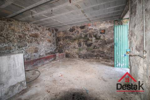 Moradia T3 Isolada para venda, em Ervilhal do Sul