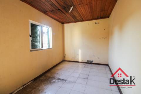 Moradia T3 Isolada para venda, em Ervilhal do Sul