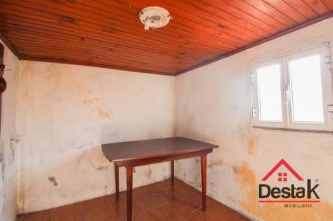 Moradia T3 Isolada para venda, em Ervilhal do Sul