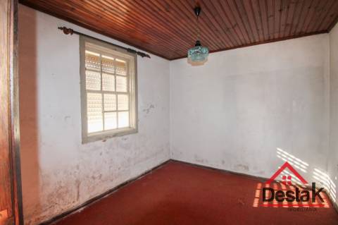 Moradia T3 Isolada para venda, em Ervilhal do Sul