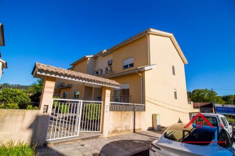 Magnífica Moradia em Banda T5, em São Pedro do Sul