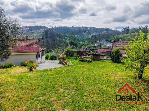 Moradia V2 em Ladreda, São Pedro do Sul, pronta habitar