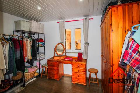 Moradia V2 em Ladreda, São Pedro do Sul, pronta habitar