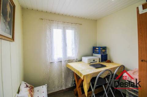 Moradia V2 em Ladreda, São Pedro do Sul, pronta habitar