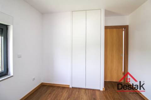 Moradia V3 nova e moderna a 1 minuto de carro do centro de São Pedro do Sul