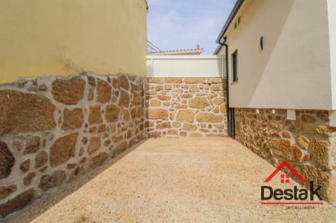 Moradia V3 nova e moderna a 1 minuto de carro do centro de São Pedro do Sul