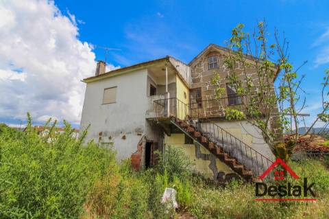 🏡 Moradia T3 para venda em São Pedro do Sul