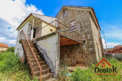 🏡 Moradia T3 para venda em São Pedro do Sul