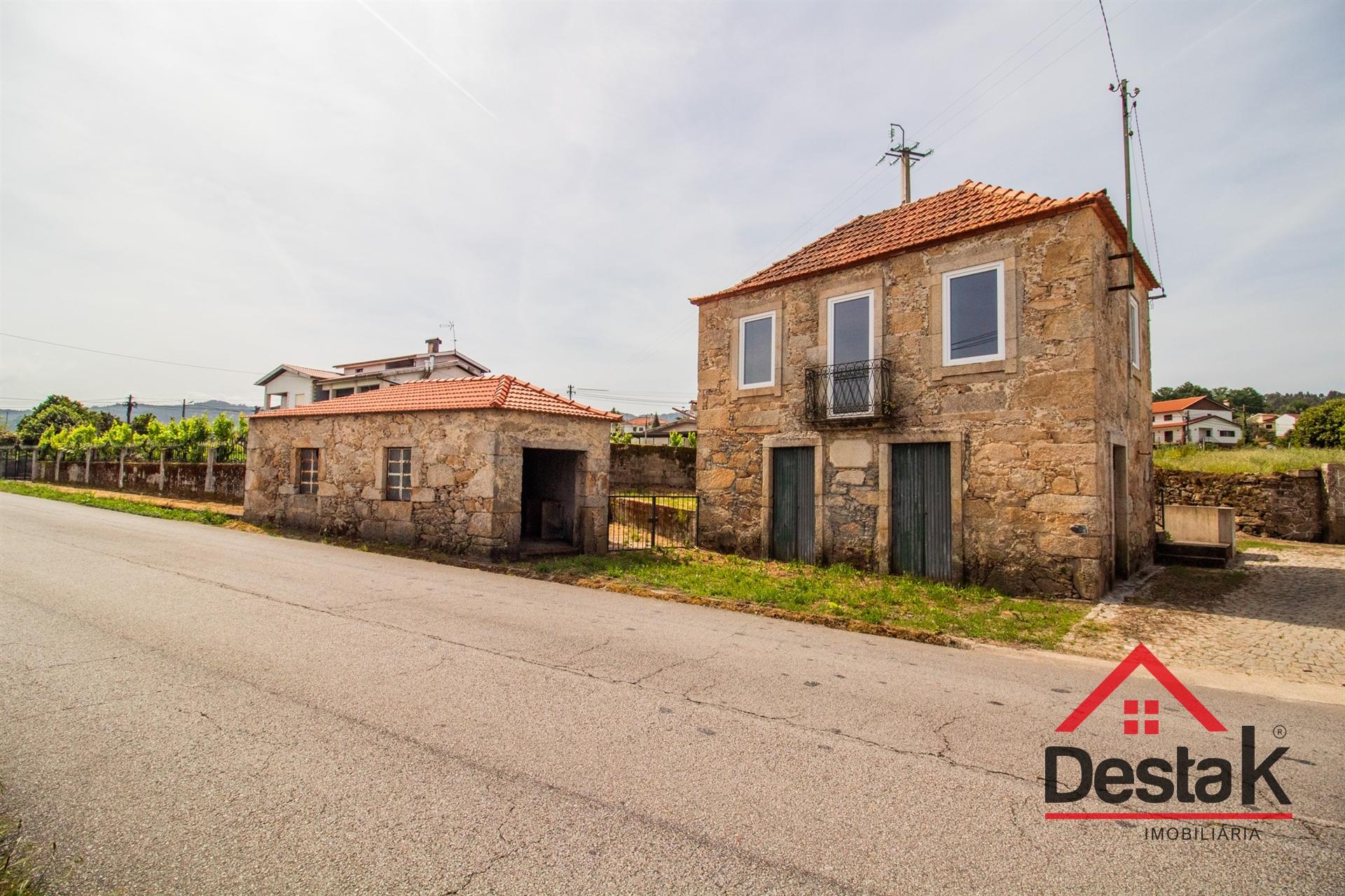 Moradia T2 com enorme potencial