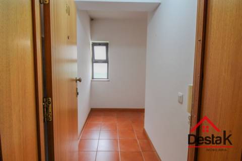 Apartamento T1 para arrendamento nas Termas de São Pedro do Sul