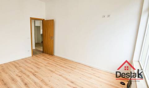 Apartamento T2 novo no centro de São Pedro do Sul