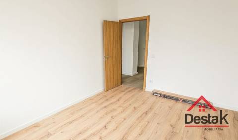 Apartamento T2 novo no centro de São Pedro do Sul