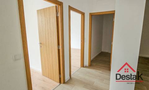 Apartamento T2 novo no centro de São Pedro do Sul