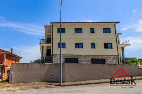 Apartamento T2 para arrendamento em Bordonhos