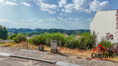 Lote de terreno em Viseu