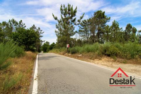 Terreno Rustico a 12 km de Viseu.