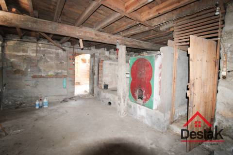 Moradia em Pedra para venda em Nelas