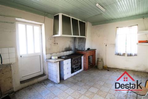 Moradia em Pedra para venda em Nelas