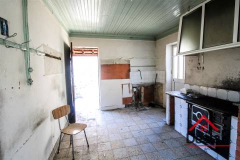 Moradia em Pedra para venda em Nelas