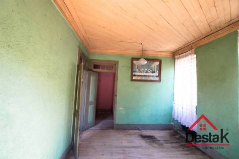 Moradia em Pedra para venda em Nelas