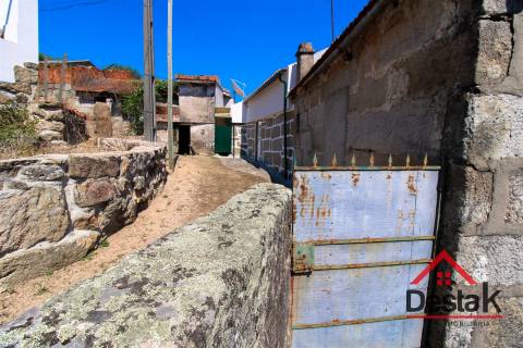 Moradia em Pedra para venda em Nelas