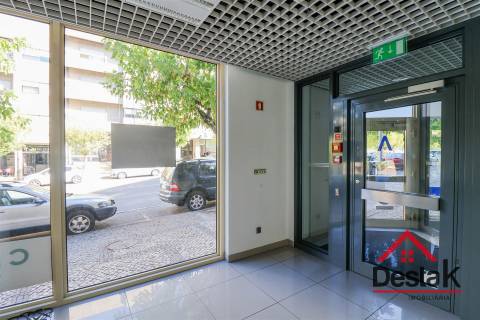 Loja para venda no centro de Viseu