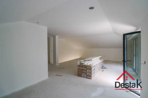 Duplex de luxo em zona privilegiada de Viseu