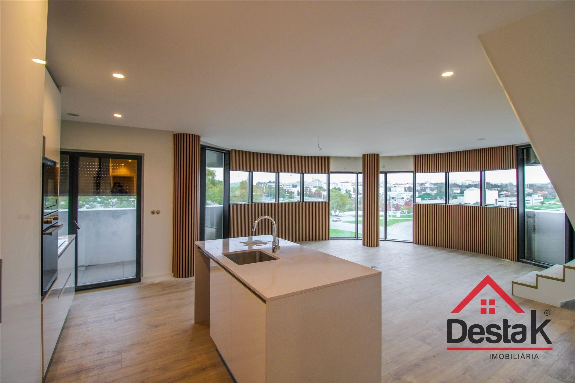 Duplex de luxo em zona privilegiada de Viseu