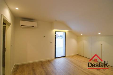Duplex de luxo em zona privilegiada de Viseu