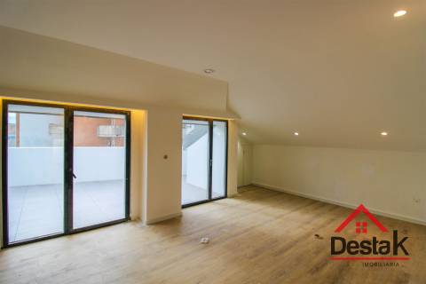 Duplex de luxo em zona privilegiada de Viseu