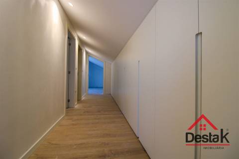 Duplex de luxo em zona privilegiada de Viseu