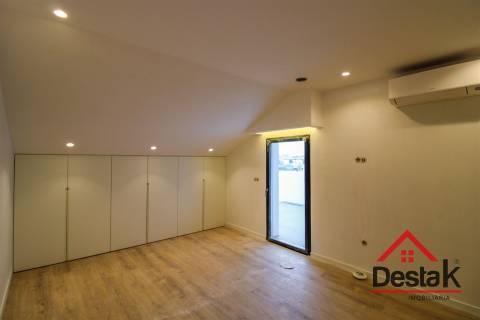 Duplex de luxo em zona privilegiada de Viseu