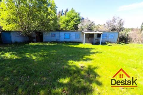 Terreno Rustico 2380 m² para Venda em Canas de Senhorim