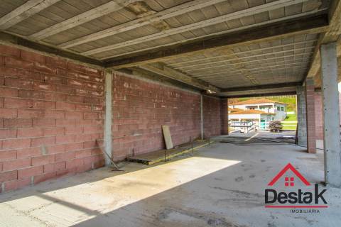 Excelente moradia V3+1 na freguesia de Orgens, Viseu