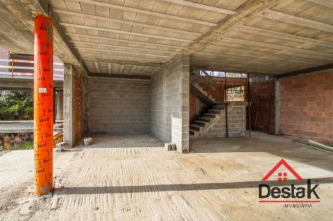 Excelente moradia V4 freguesia de Orgens, Viseu