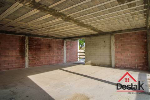 Excelente moradia V4 freguesia de Orgens, Viseu