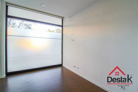 Loja comercial em Viseu