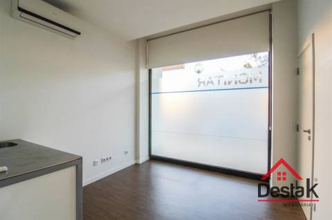 Loja comercial em Viseu