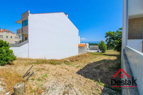 Lote terreno para moradia banda em Viseu