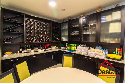 Restaurante no centro de Viseu para trespasse.