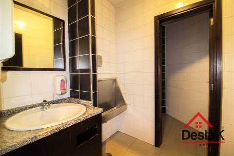 Restaurante no centro de Viseu para trespasse.