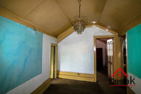 Moradia V5 para restaurar