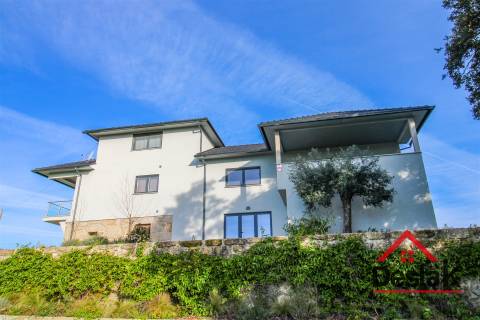 Quinta em Parada de Gonta, Tondela