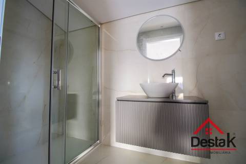 Apartamento T3 duplex novo em Viseu