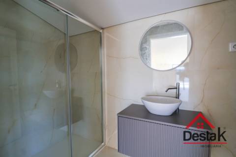 Apartamento T3 duplex novo em Viseu