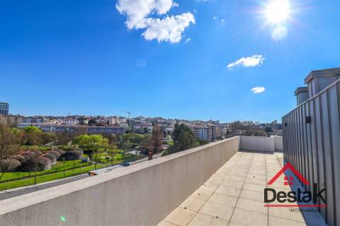 Apartamento T3 duplex novo em Viseu